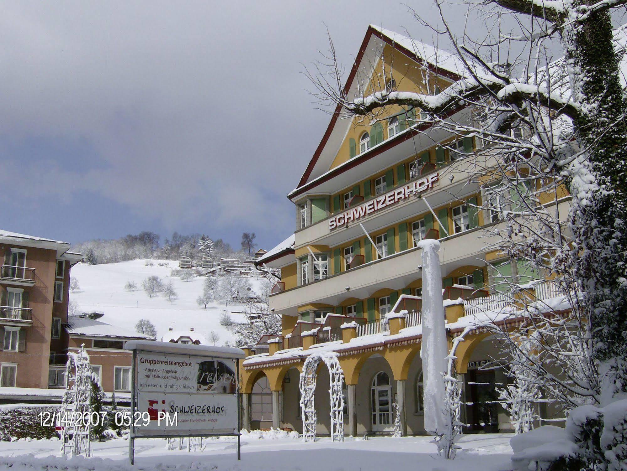 Hotel Schweizerhof Веггис Экстерьер фото