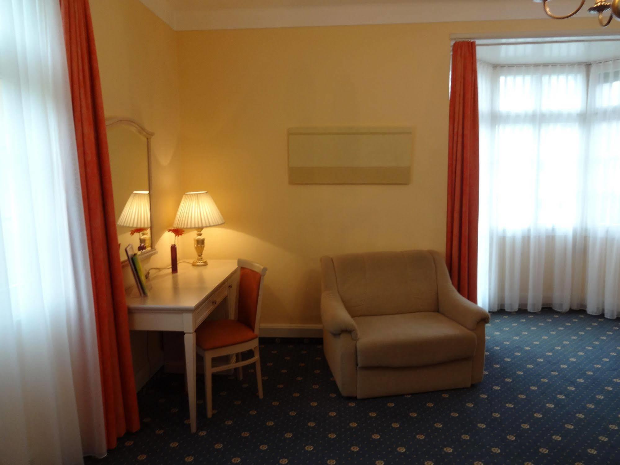 Hotel Schweizerhof Веггис Экстерьер фото