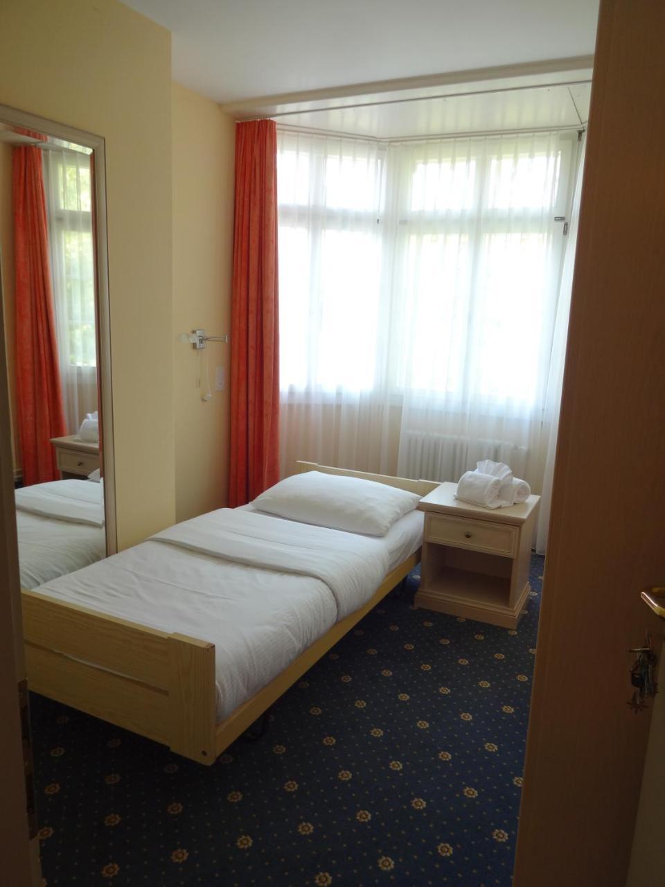 Hotel Schweizerhof Веггис Экстерьер фото