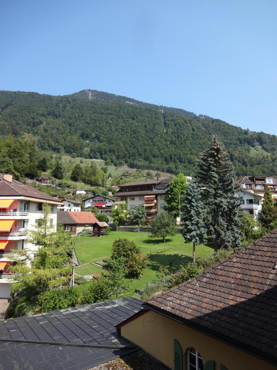 Hotel Schweizerhof Веггис Экстерьер фото